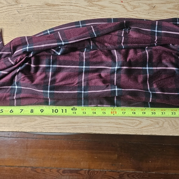 Womens Large Long Sleeve Pockets Button Front Plaid Burgundy Black - Picture 14 of 16